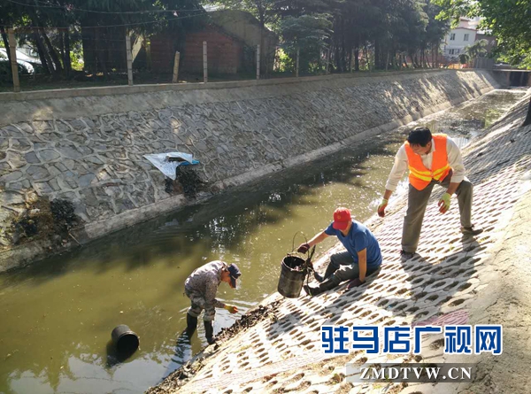 駿馬河再次清淤