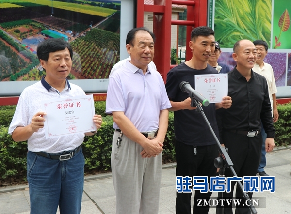 “名品彩葉、植物彩鉆”攝影作品亮相駐馬店光影藝術(shù)長(zhǎng)廊