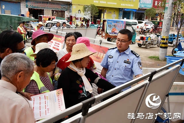 平輿民警扎實(shí)開展大走訪活動(dòng)