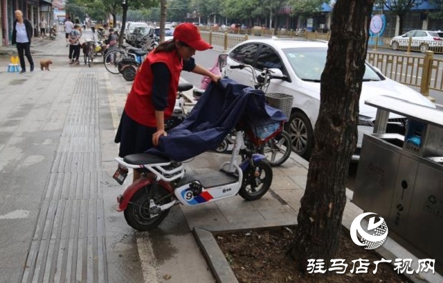 平輿縣古槐街道：扎實做好路崗值班 全員上陣參與創(chuàng)建