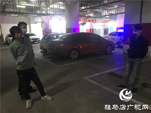 ?駐馬店警方破獲盜竊車內(nèi)財(cái)物系列案件