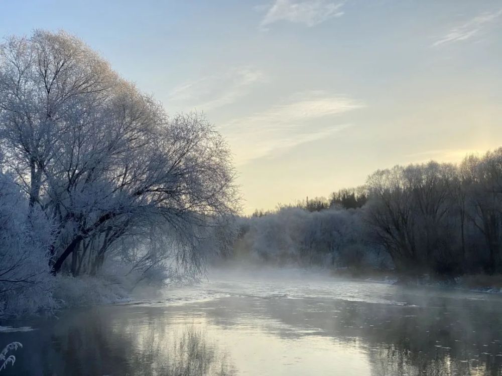 今日冬至，風(fēng)雪連晝夜，最珍是家常