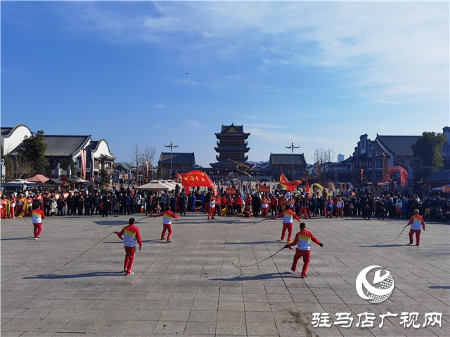 鞭聲陣陣 龍飛陀舞河南駐馬店市驛城區(qū)皇家驛站五市同臺競技展舞姿