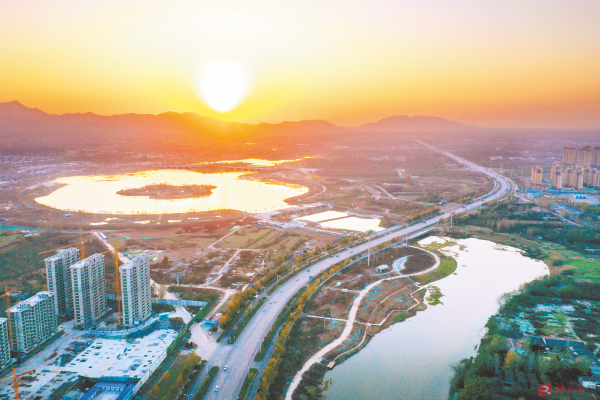 練江湖夕照景色美