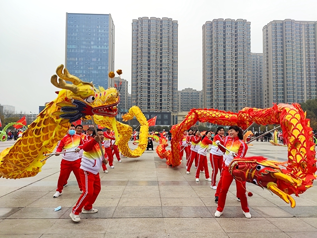 鑼鼓喧天助冬奧 龍舞飛騰慶元宵