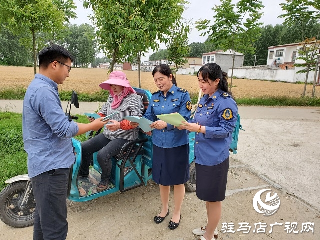 正陽縣交通運輸綜合行政執(zhí)法大隊黨支部開展主題黨日活動