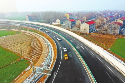 高速建設(shè)看河南丨暢行中原 大道如虹 河南14個(gè)高速公路項(xiàng)目集中建成通車