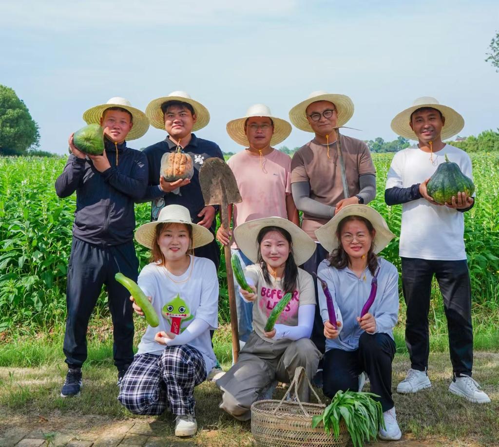 新時(shí)代新征程新偉業(yè)·習(xí)近平總書記關(guān)切事丨感受鄉(xiāng)村新圖景