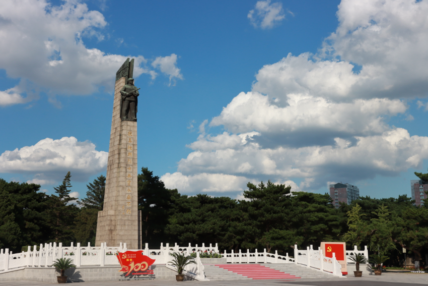 英雄回家——寫(xiě)在第十批在韓中國(guó)人民志愿軍烈士遺骸歸國(guó)之際