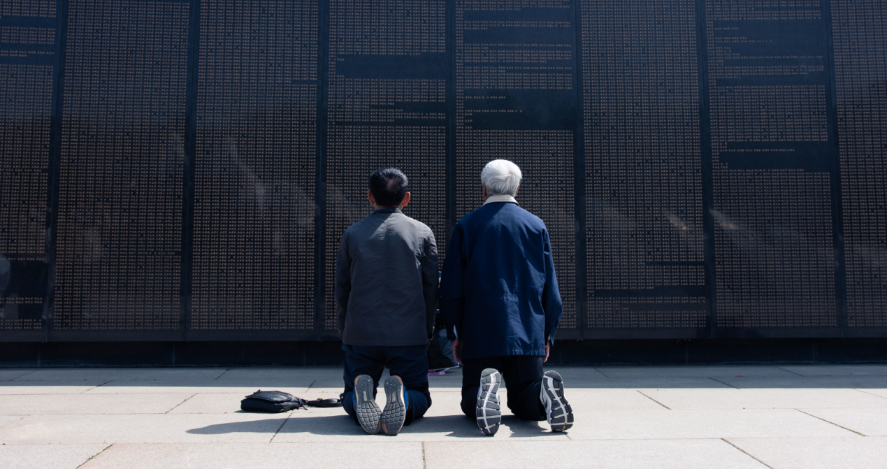 英雄回家——寫(xiě)在第十批在韓中國(guó)人民志愿軍烈士遺骸歸國(guó)之際