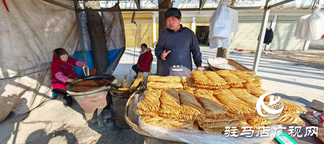 平輿縣西洋店高臺(tái)莊300多年炸馓子手藝“炸”出村民致富路