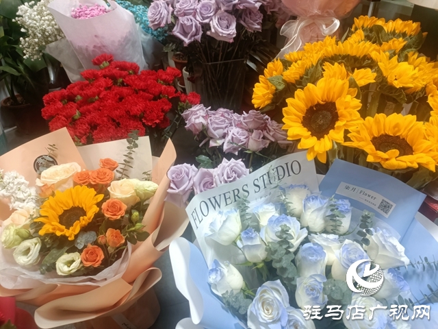 “三八”節(jié)催熱“她經(jīng)濟”鮮花成熱銷品