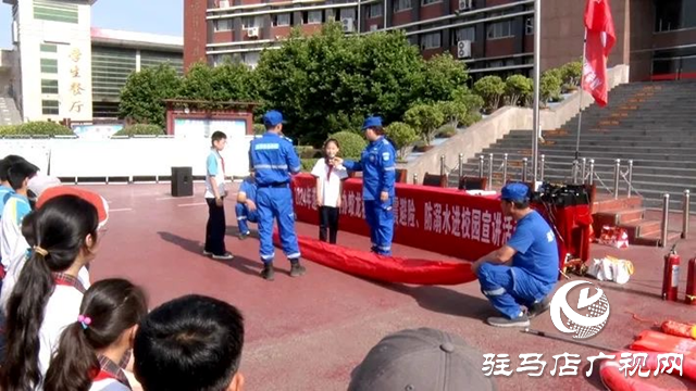 遂平縣文明辦蛟龍救援隊到遂平三中開展地震避險、防溺水進(jìn)校園宣講活動