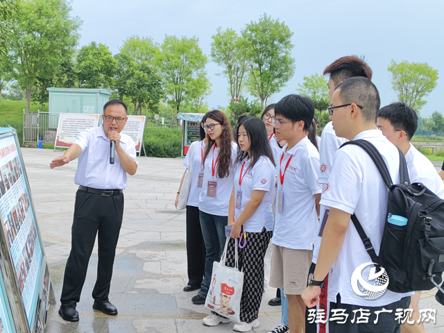 北京大學(xué)深圳研究生院“篤行計(jì)劃”駐馬店暑期社會(huì)實(shí)踐團(tuán)走進(jìn)平輿縣參觀調(diào)研