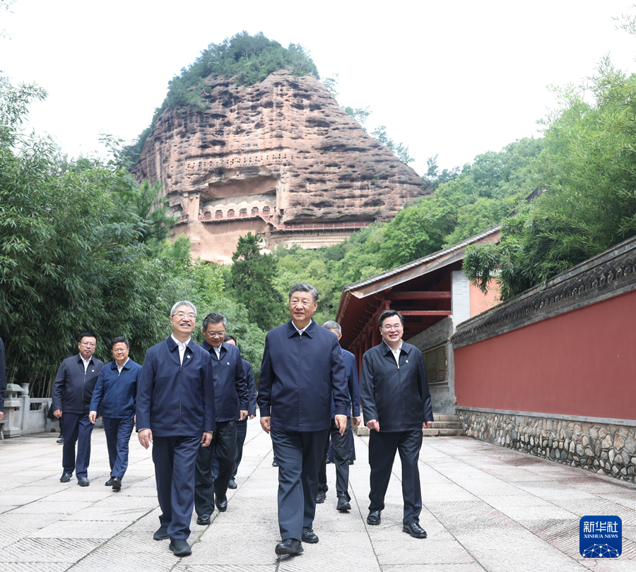 習(xí)近平在甘肅考察時(shí)強(qiáng)調(diào) 深化改革勇于創(chuàng)新苦干實(shí)干富民興隴 奮力譜寫(xiě)中國(guó)式現(xiàn)代化甘肅篇章